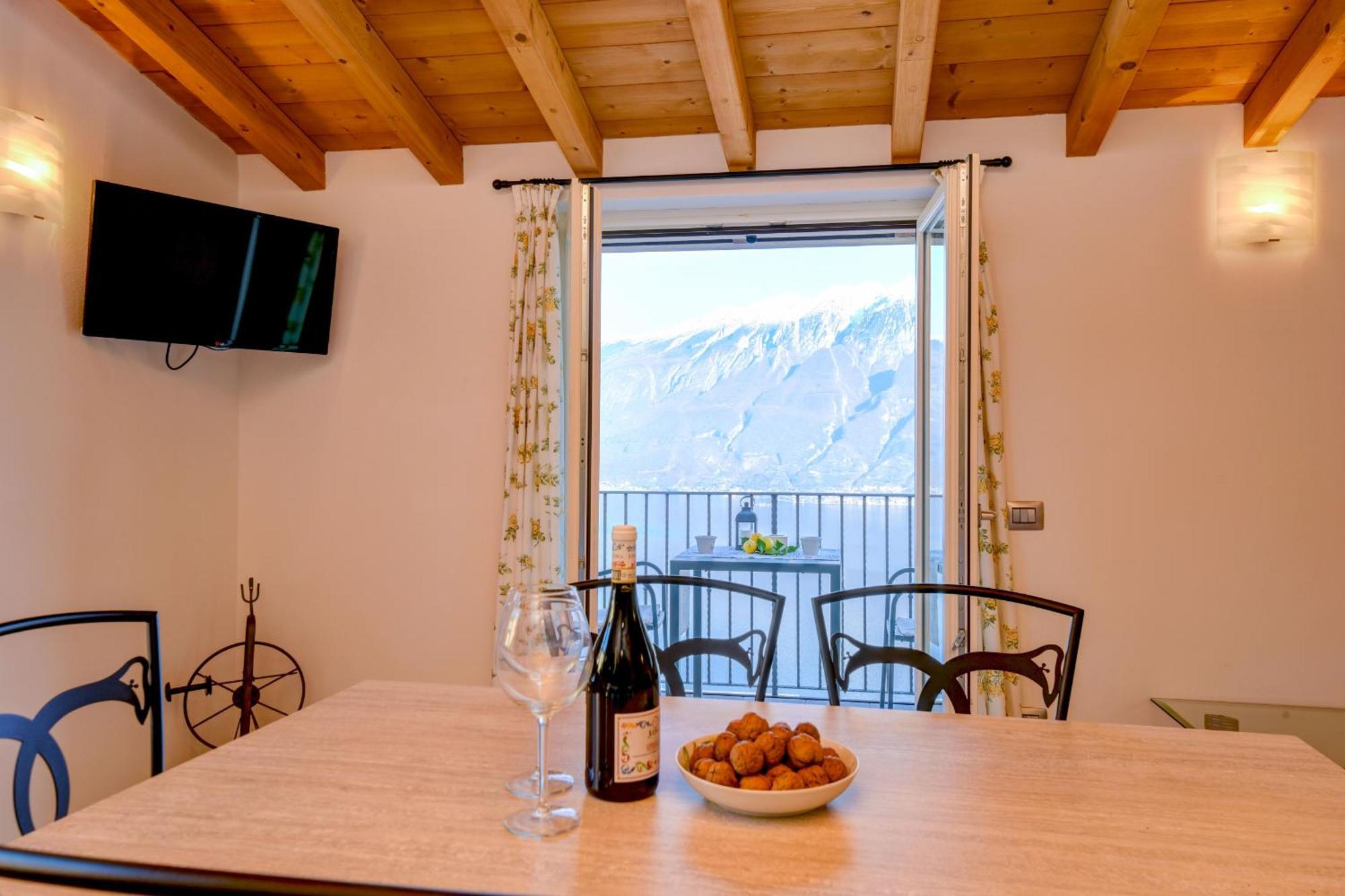 Apartament Albicocca Tignale Zewnętrze zdjęcie